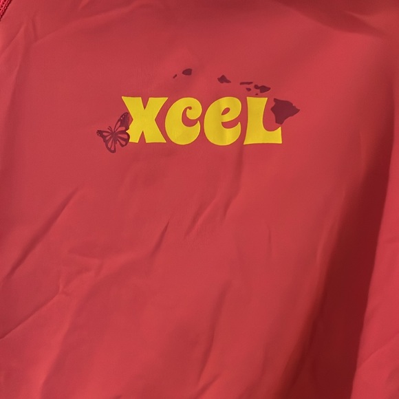 Girls Size 3 XCEL Rashguard - Picture 2 of 5